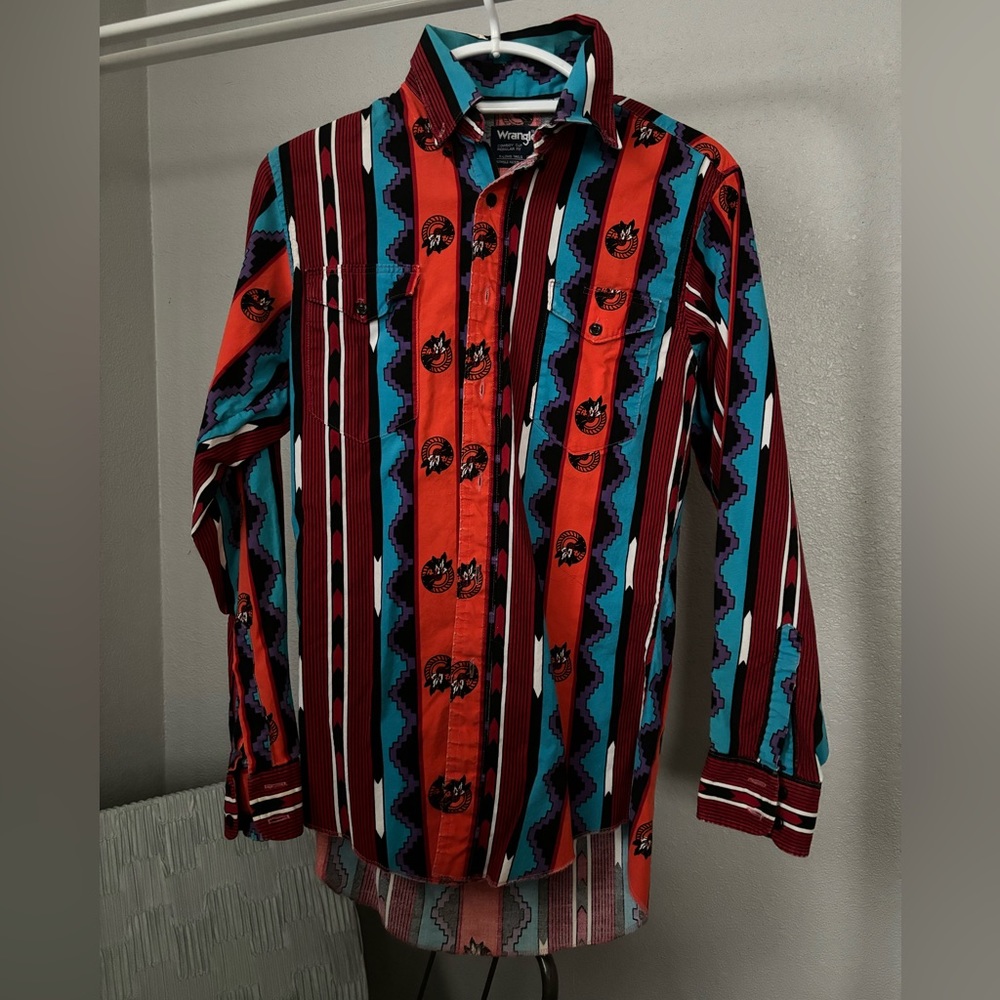 Womens vintage wrangler button down